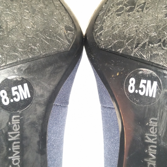 Sz.8.5 Women's Calvin Klein Nilly Heels - Picture 10 of 11